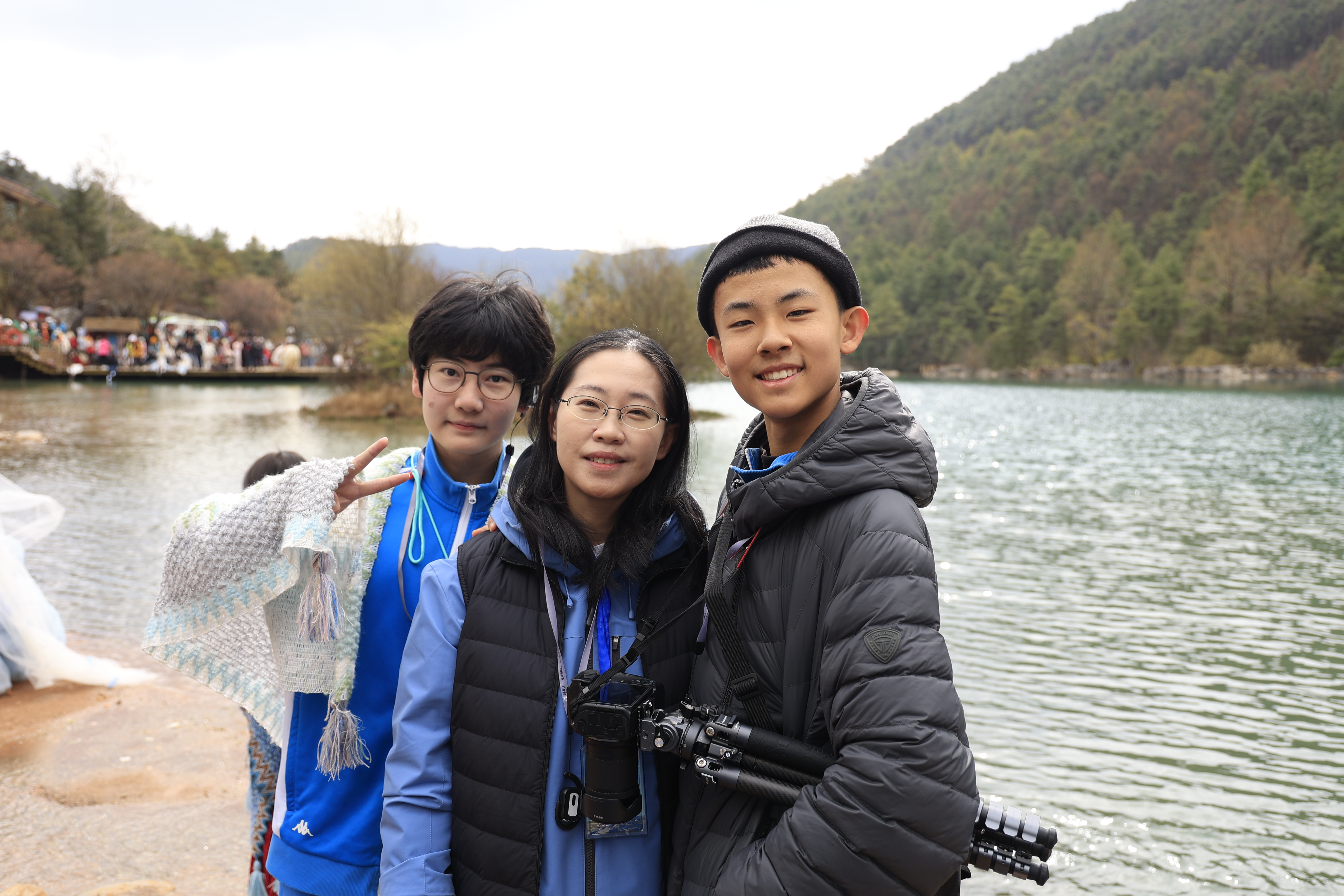 摄影：纪实 · 午后，午后午后阳光，影子渐长，专题「安徽研学400D」精选摄影，记录精彩瞬间。